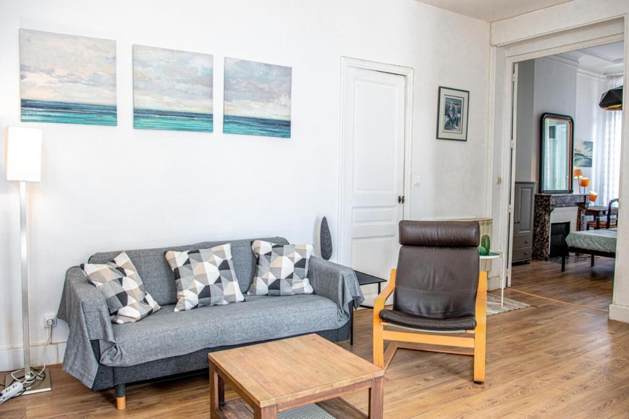 Grand 2 Chambres Avec Balcon Parc Longchamp Marseille Extérieur photo
